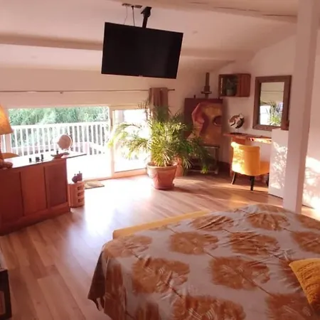 Maisons Atypiques Holiday home